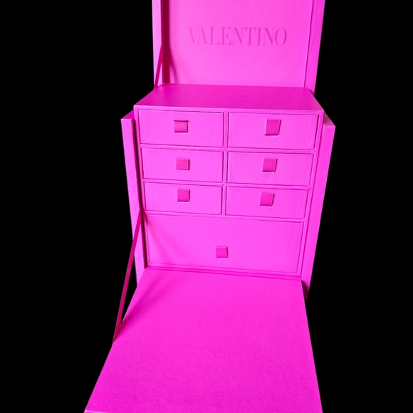 Valentino Neon Pink Jewelry Box With Handle NEW GWP LIMITED EDITION - Picture 4 of 13
